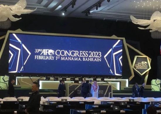 莫雷诺与巴伦西亚的合同将在2027年6月到期，尤文图斯也想签下他，但是如果纽卡斯尔真的报价4000万欧元，那么尤文图斯签下莫雷诺将变得非常困难。